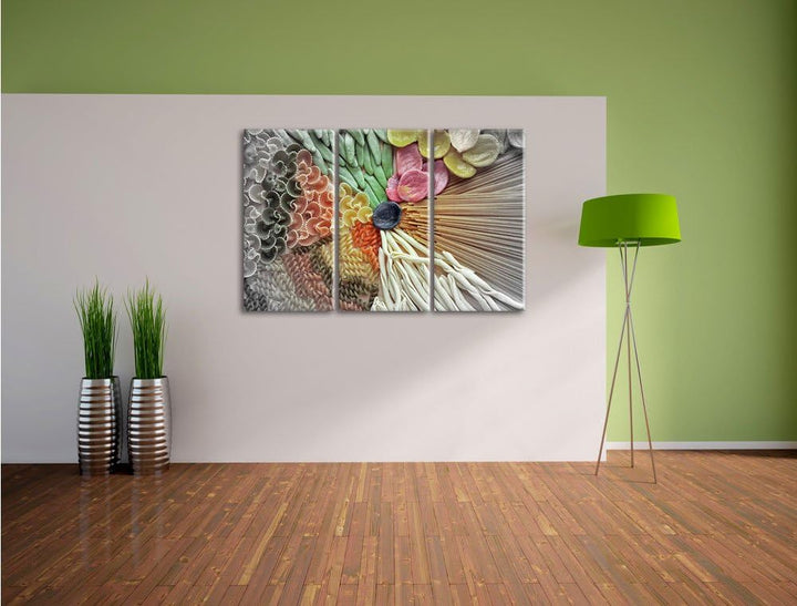 Pixxprint Zusammenstellung von bunten Nudeln / 3-Teilig/Gesamtmass 120cm Leinwandbild bespannt auf H