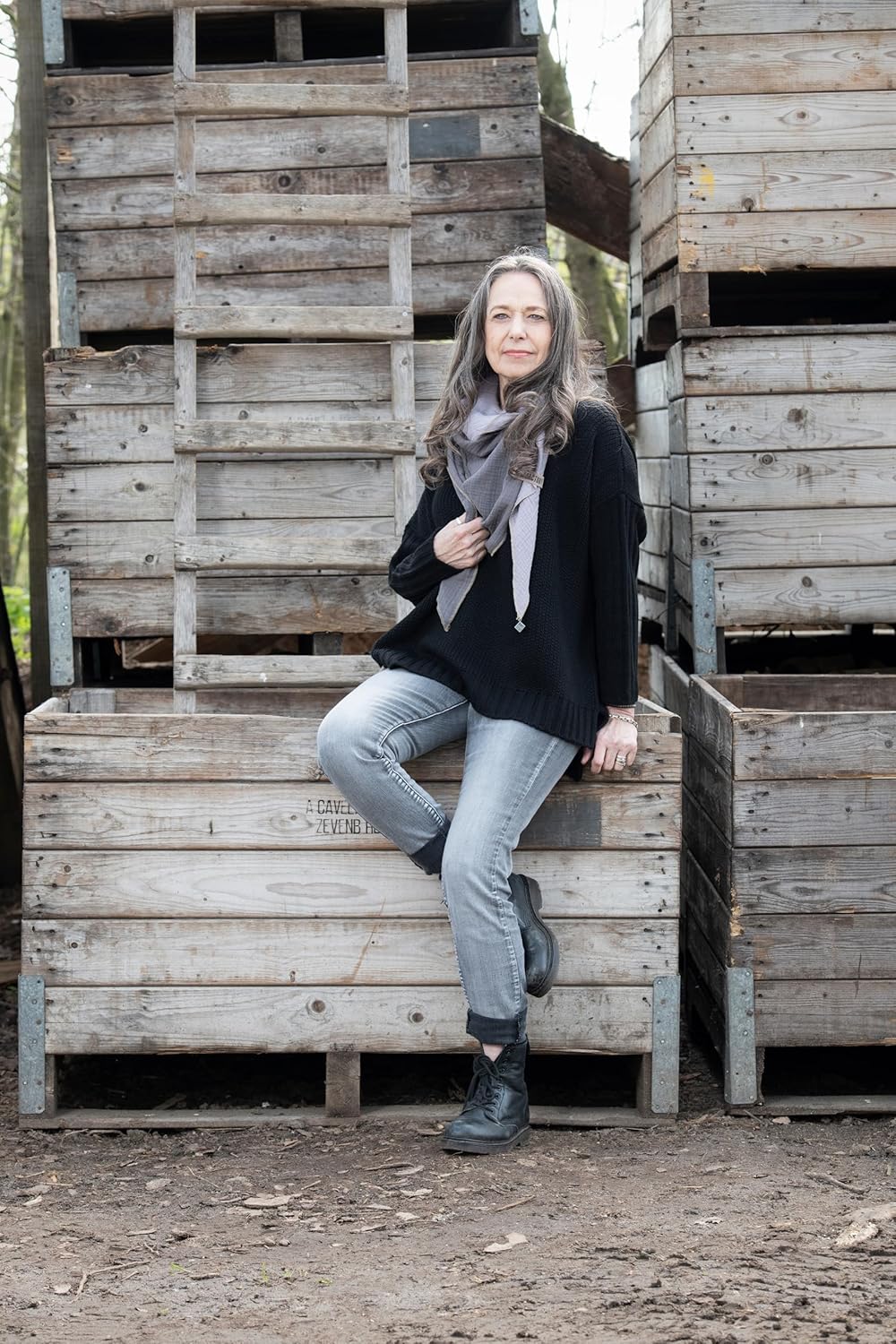 KNIT FACTORY - Fay Dreieckstuch - Fein Gewebte Damen Schal - Für Frühling und Sommer - Hochwertige Q