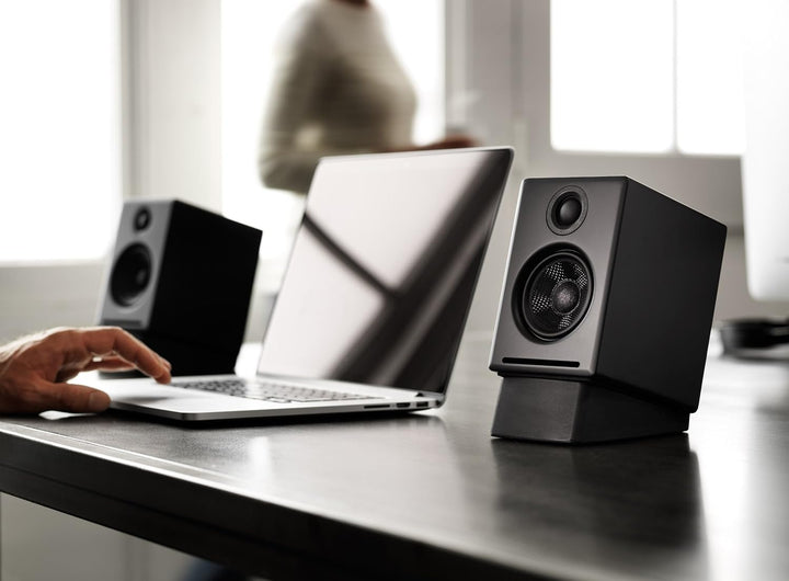 Audioengine A2+ 60W Aktiver Desktop-Lautsprecher | Integrierter DAC &amp; Analogverstärker | Direkter US