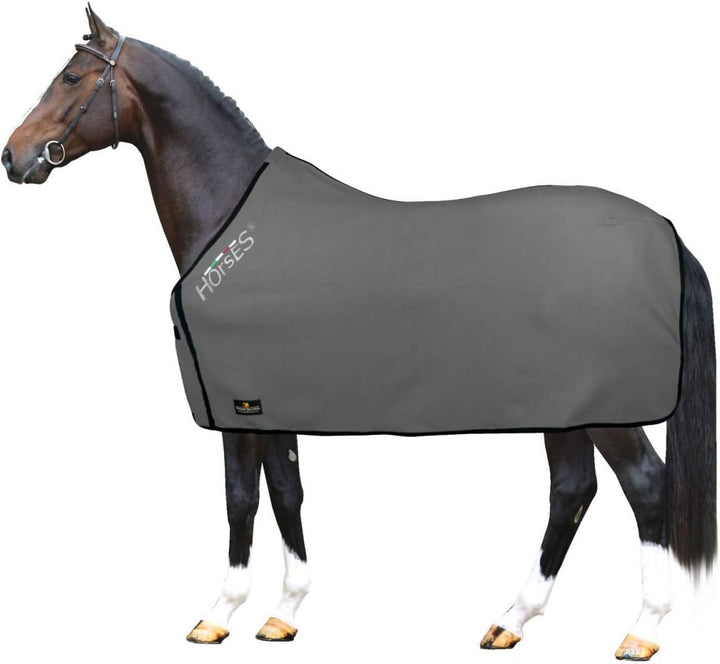 Horses, Fleece Pferdedecke, Basismodell, weich und bequem, ideal für Transport und Feierabend, Gröss