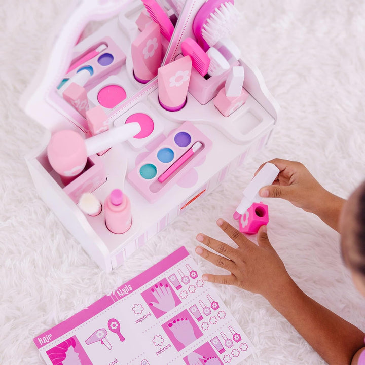 Melissa & Doug Schminktischspielset | Fantasiespiel | Spielset | 3+ | Geschenk für Jungen oder Mädch