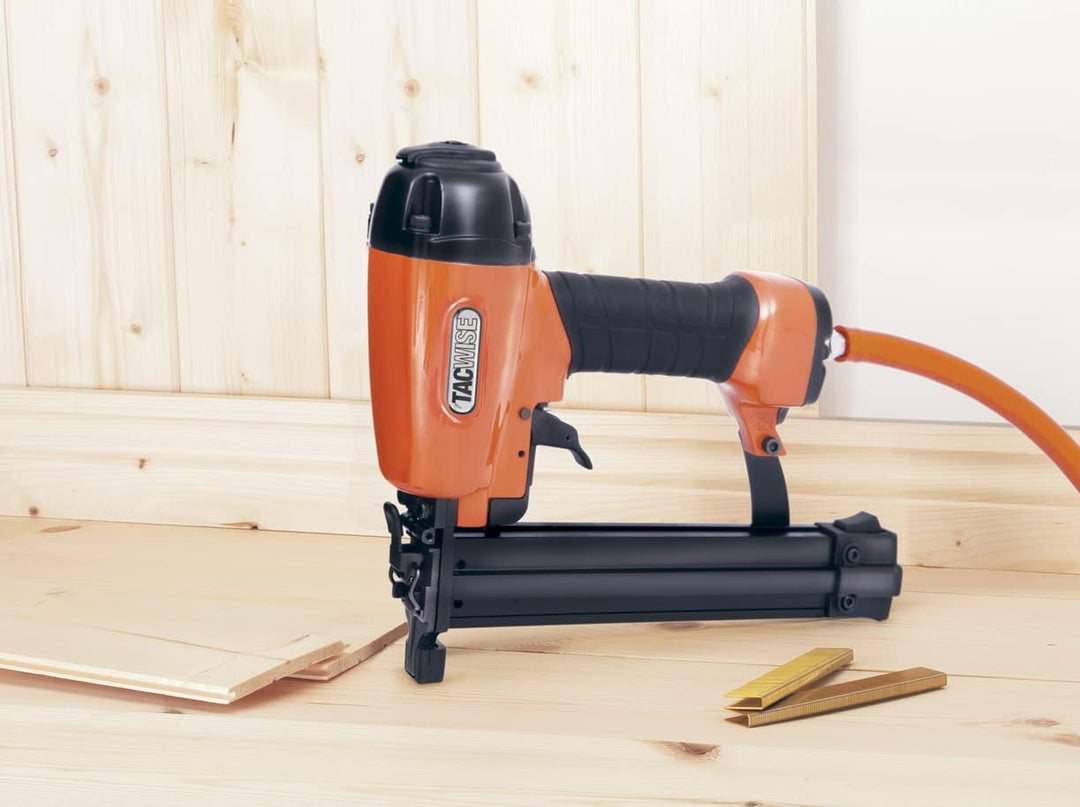 Tacwise C9032V Drucklufttacker für Schmalrückenklammern, Verwendet Typ 90 / 12 - 32 mm Heftklammern