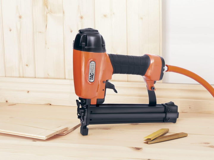 Tacwise C9032V Drucklufttacker für Schmalrückenklammern, Verwendet Typ 90 / 12 - 32 mm Heftklammern