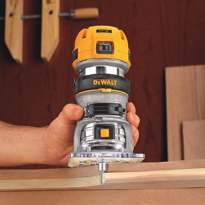 Profiliermaschine 900W - 27.000 U/min (6-8mm) - Elektronische Marke DeWalt