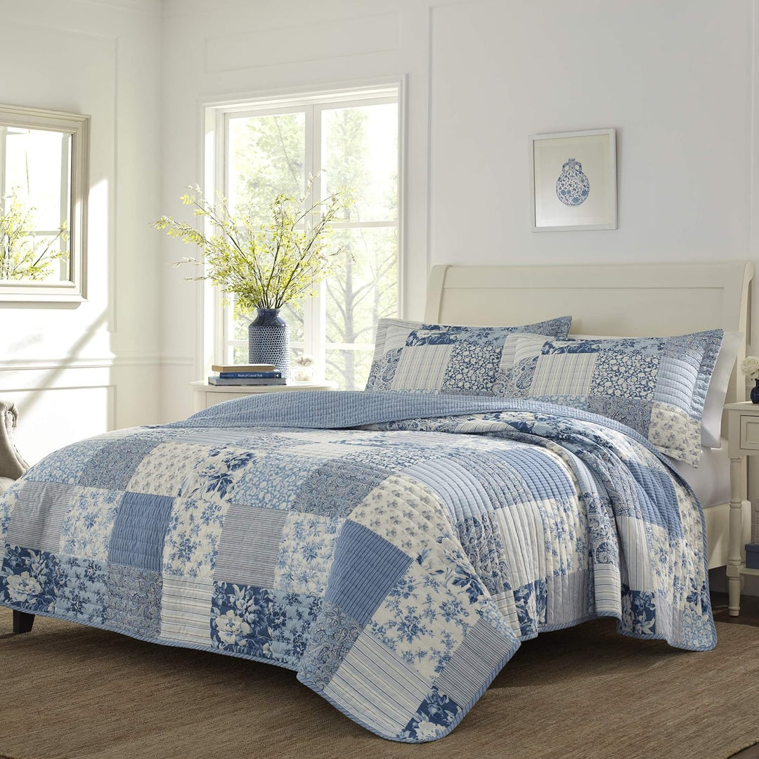 Laura Ashley - Bettwäsche-Set für King-Size-Betten, wendbare Baumwollbettwäsche mit passenden Kissen