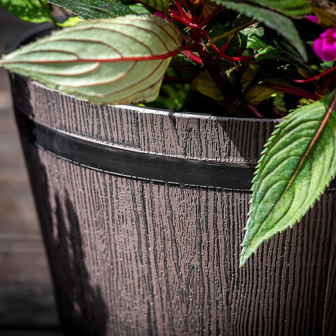 KADAX Pflanztopf im Holzfass-Design, ø 40cm, aus wetterfestem Kunststoff, für Garten, Terrasse & Bal