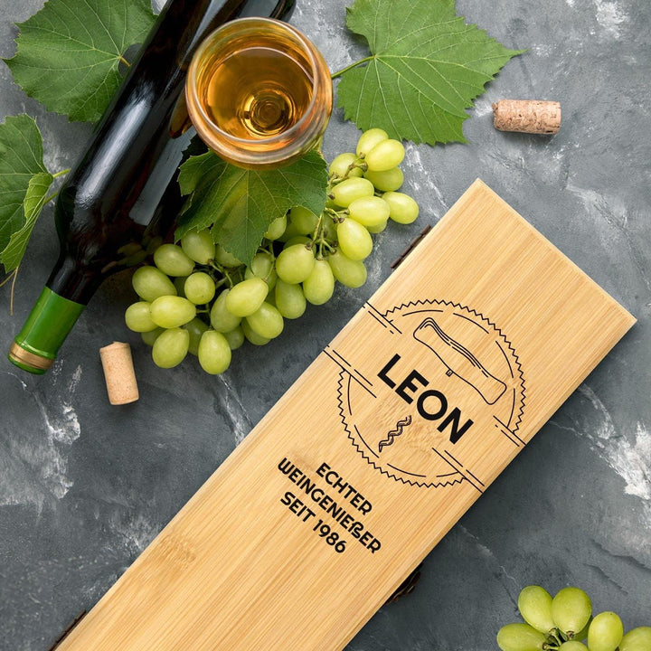 Maverton Wein Geschenkbox für 0,7L Weinflasche + Aufdruck + 4er Weinzubehör - Weinset aus Bambus - 3