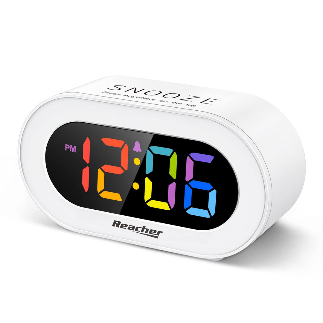 REACHER Kleiner Bunter LED Digital Wecker mit Snooze, Einfach zu Bedienen, Helligkeitsdimmer, Einste