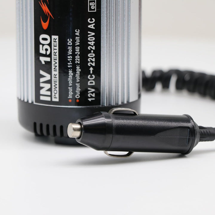 Schumacher INV 150 Spannungswandler Modifizierter Sinus-Wechselrichter 12V DC > 220V/240V AC - Dauer