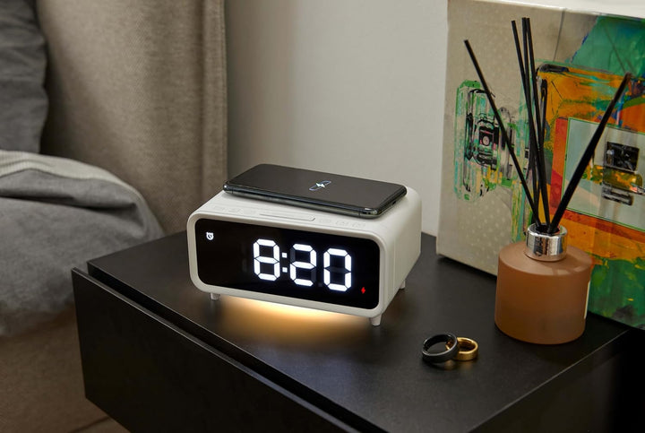 Northpoint Digitales DAB+ Radio mit Wecker Kabelloser Ladestation Nachtlicht und USB-Ladeanschluss 5