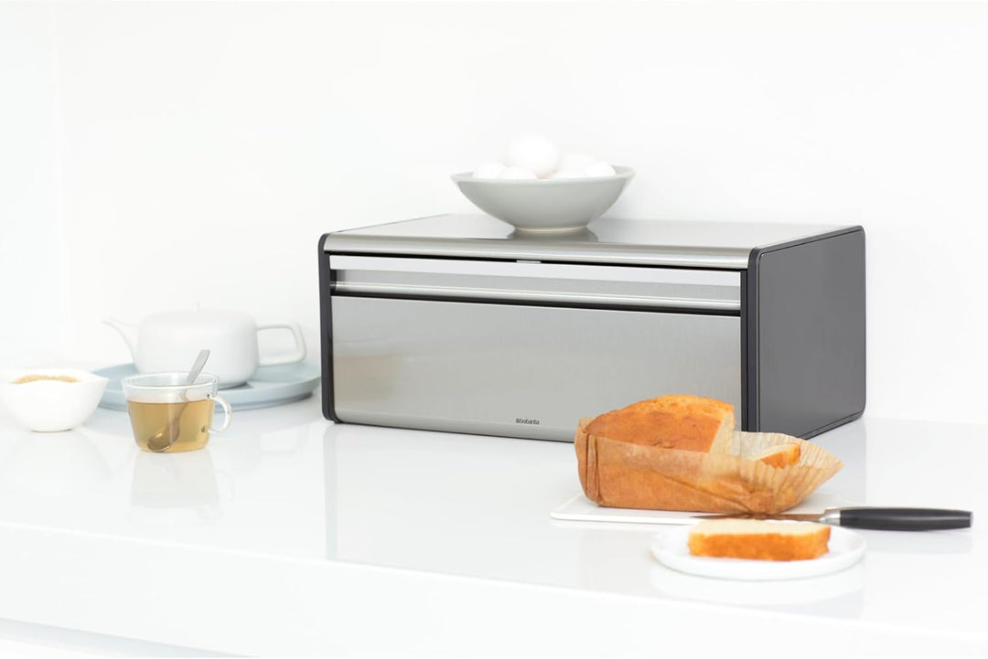 Brabantia Klappbrotkasten - Grosse Aufbewahrungsbox für Brot, Bagels, Brötchen - Platzsparendes Desi