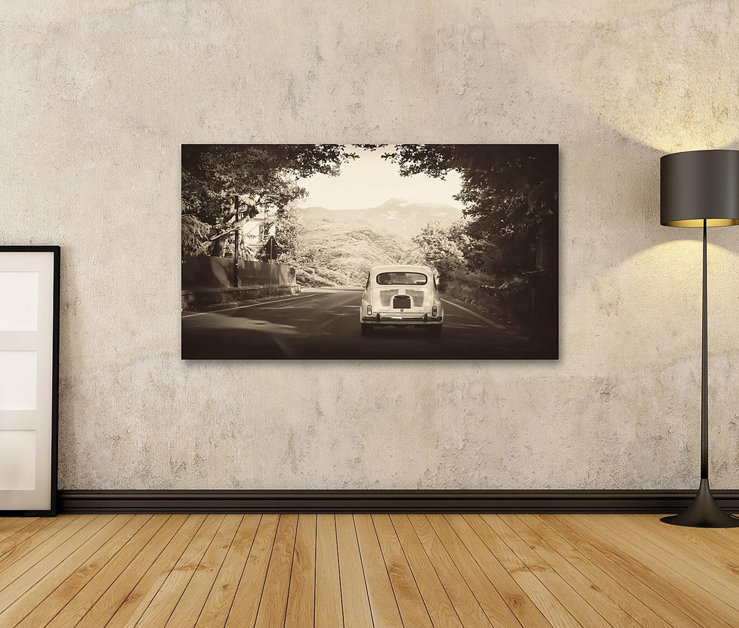 islandburner Bild auf Leinwand Sepia Foto Eines Retro Autos Zu Bergen Bilder Wandbilder Poster Leinw