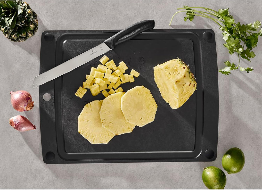 Victorinox Schneidebrett, All-in-One, Cutting Board L 44.4 x, 33 x, 0.6, Saftrille, Klingenschonend,