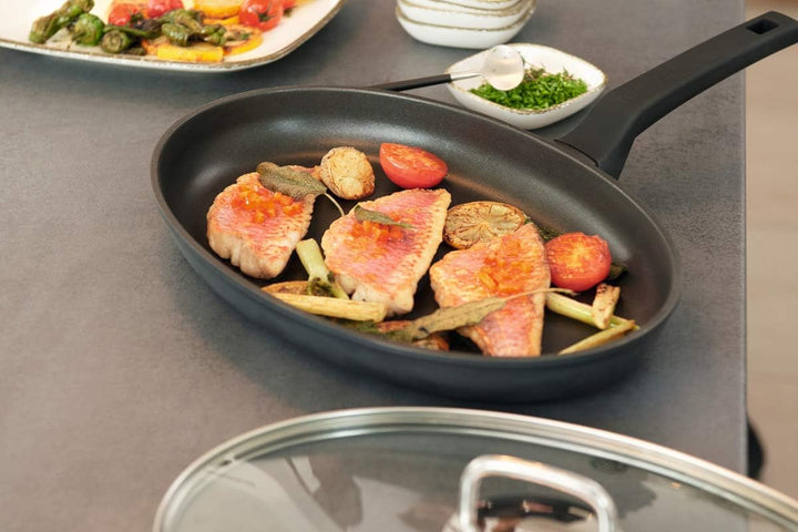 Schulte-Ufer Charisma i Fischpfanne, Aluminiumguss, Schwarz, 36 cm oval 36 cm oval Fischpfanne, 36 c