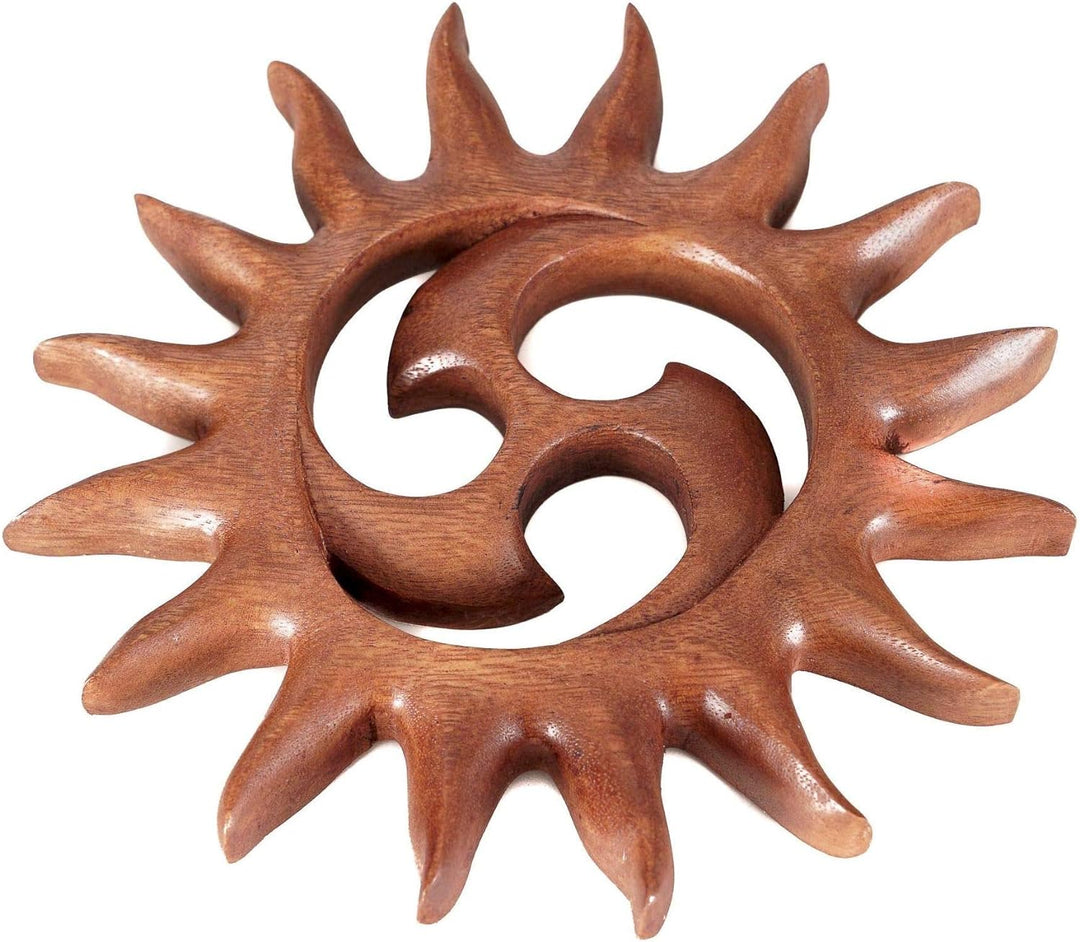 Windalf Sonnen Holzbild ALINA Ø 21.5 cm Kleine Kelten Triskele Glyckssymbol Wandrelief Handarbeit au