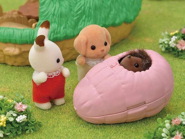Sylvanian Families 5453 Baby Igelhöhle - Puppenhaus Spielset
