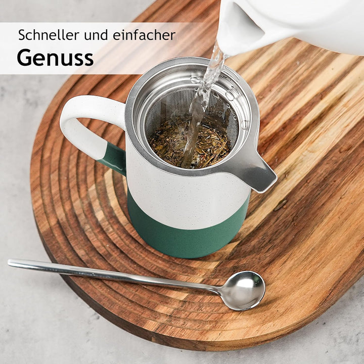 MIAMIO - Tee Tassen Set 2 x 500 ml mit Deckel und Sieb/Keramik Tee Becher mit Teeei und Löffel für d