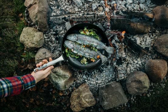 SKOTTSBERG Gusseisen Bratpfanne - Ø 28 cm – vorgebrannt & PFAS‑frei, leichter Edelstahlgriff - ideal