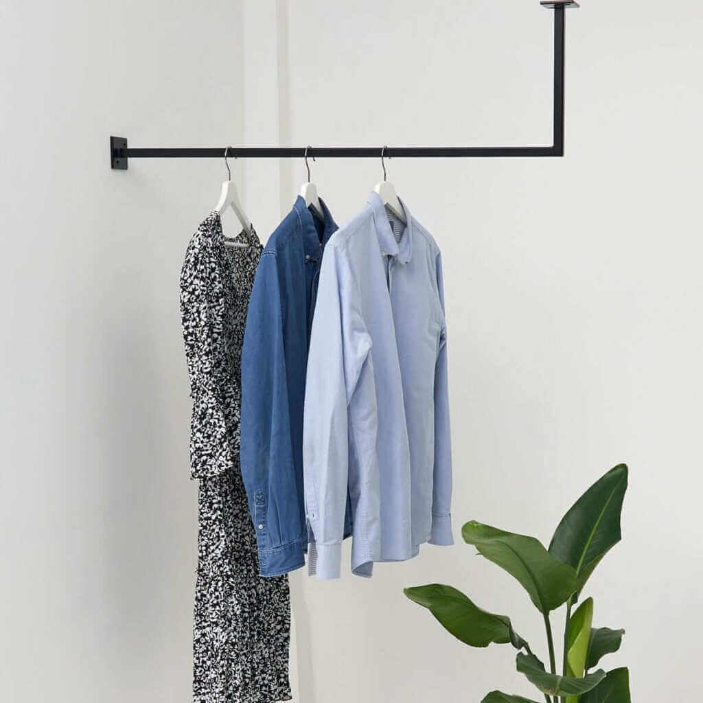 Industrielle Garderobenstange - SIMPLE HANGIN' | Kleiderstange zur Wand- & Deckenmontage | Pulverbes
