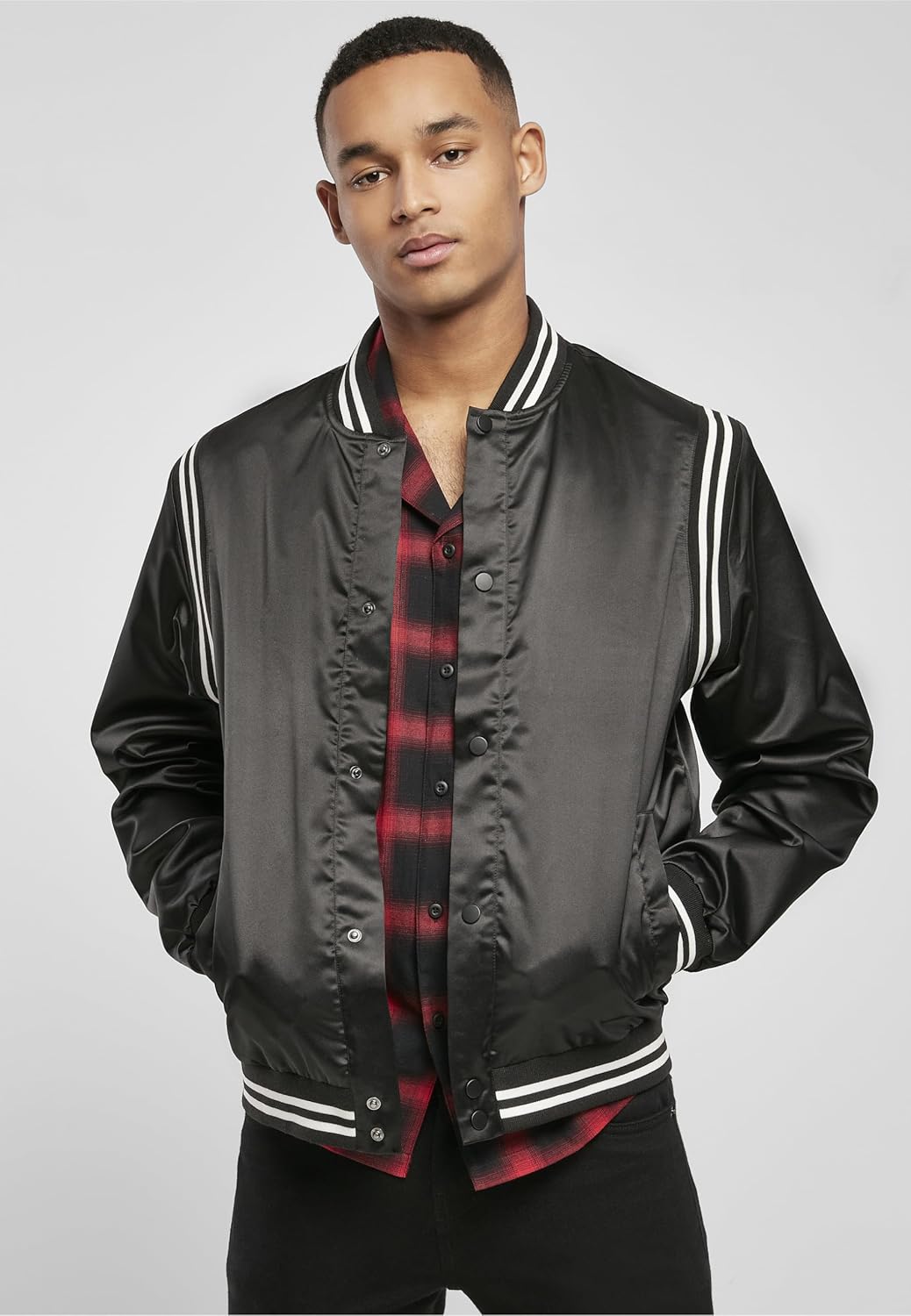 Urban Classics Herren Jacke Satin College Jacket, Varsity Jacke, glänzendes Material, für Männer, in