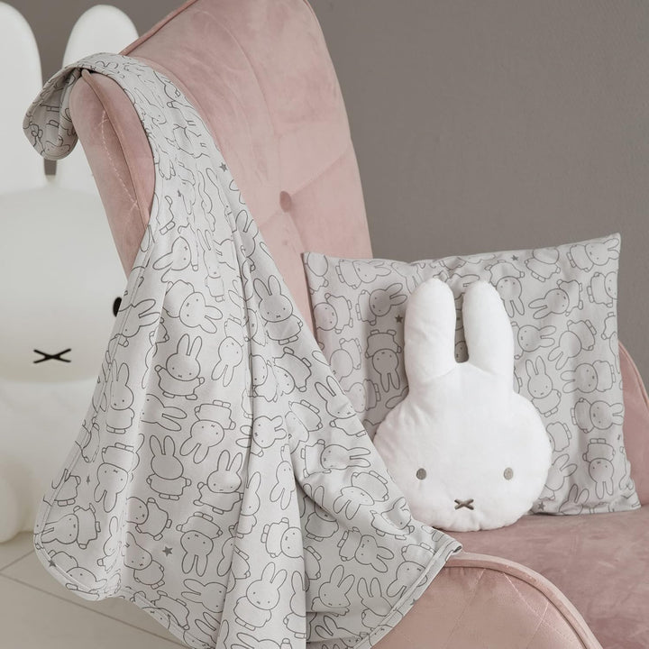 roba Babydecke miffy - 80 x 80 cm - Kinderdecke aus Baumwolle für Mädchen &Jungen mit Hasen Motiv -