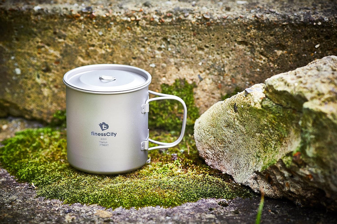 Titanbecher Campingbecher mit Messmarken, Extra stark Ultraleicht (Ti), gesunder &amp; umweltfreundliche