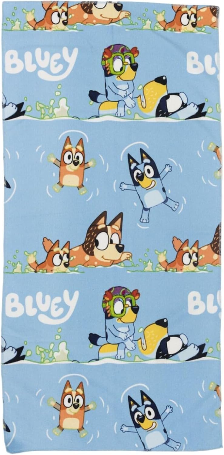 Aymax Bluey & Bingo Kinder Bade-Set 3-tlg. – Bademantel mit Kapuze & Gürtel + Handtuch + Waschhandsc