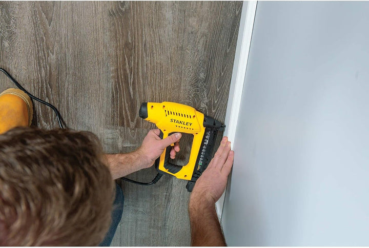 Stanley HD Elektrotacker (2,4 m Kabellänge, Soft Grip, Sicherheitskontakt-Schalter, Krafteinstellrad