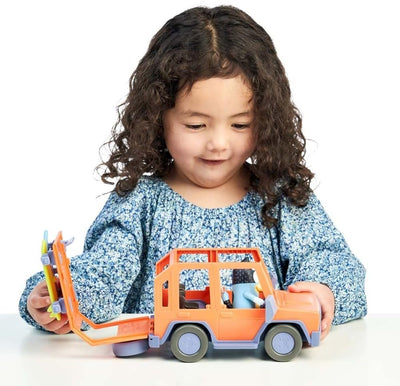 BlueY Heeler-Familienwagen, inklusive Bandit-Figur: 1 Fahrzeug mit Platz für 4 Figuren - offizieller