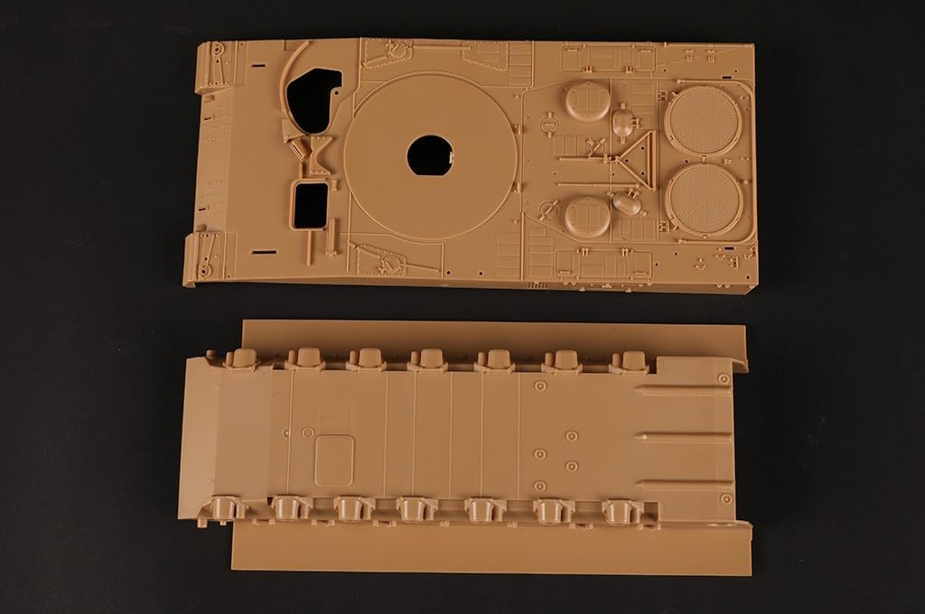 HobbyBoss 84570 1/35 Leguan PSB-2-14 m Modellbausatz, Mehrfarbig