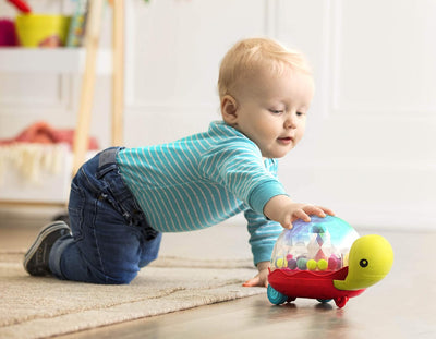 B. toys Baby Spielzeug Schildkröte Lauflernhilfe und Krabbelhilfe, Nachziehspielzeug mit Lichtern –