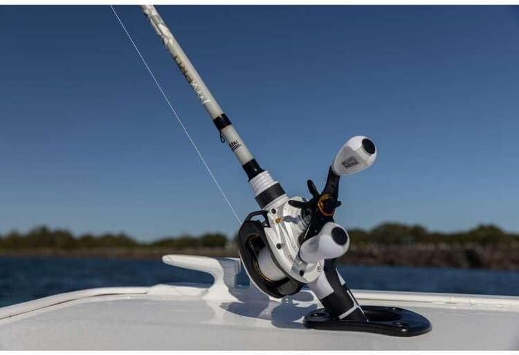Abu Garcia MAX PRO Casting Rute und Bait Cast Rollen Combo – Raubfischangeln – Hecht, Zander, Barsch