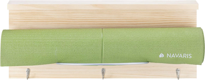 Navaris Hängeregal für Yogamatte aus Holz - 60 x 24,5 cm Wandhalterung mit Haken und Ablage - Halter