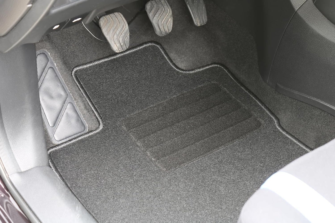 AD Tuning HG3170 Velours Fussmatten Set (4-teilig) Schwarz Passform Autoteppiche