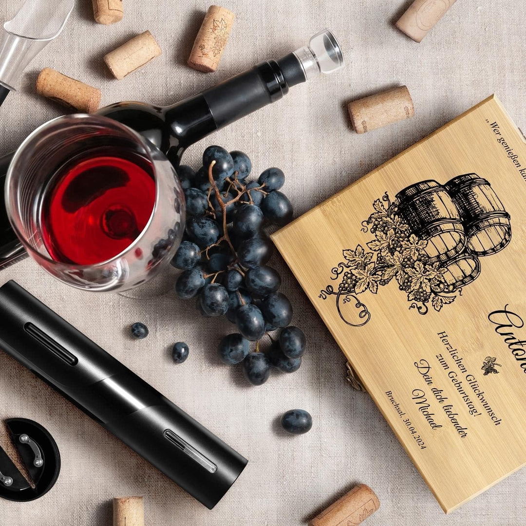 Maverton 6er Wein Zubehör Set mit Aufdruck - elektrischer Korkenzieher - automatischer Flaschenöffne