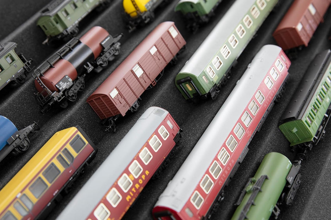 Feldherr EUMEWEA01 Zugliege - Spur TT - 7 Fächer für Modelleisenbahn Loks, Waggons und Fahrzeuge, An