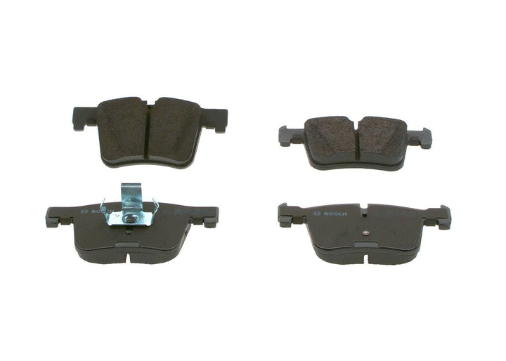 Bosch BP1408 Bremsbeläge - Vorderachse - ECE-R90 Zertifizierung - vier Bremsbeläge pro Set