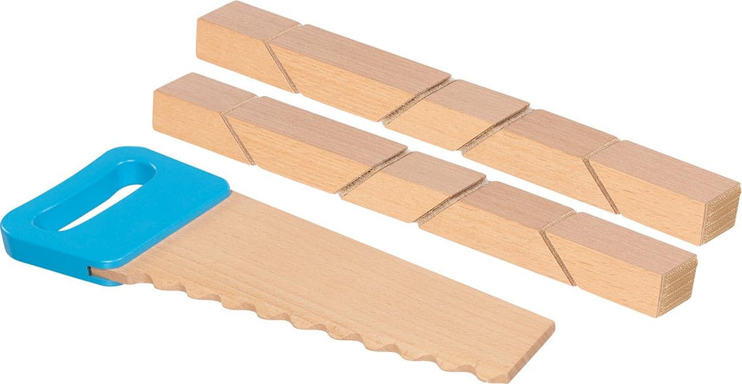 goki 58377 - Holzbausteine mit Klettverbindungen, inklusive Holzsäge für leichtes und kreatives Spie