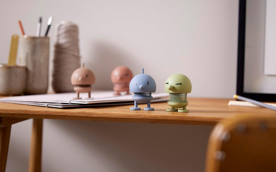 Hoptimist Soft Bumble Wackelfigur & Glücksbringer, Skandinavische Deko Figuren für Wohnzimmer, Schre