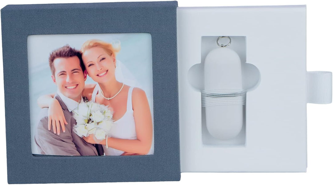USB Aufbewahrungs Box personalisierbar. USB-Stick Geschenkbox zur Hochzeit und andere besondere Anlä