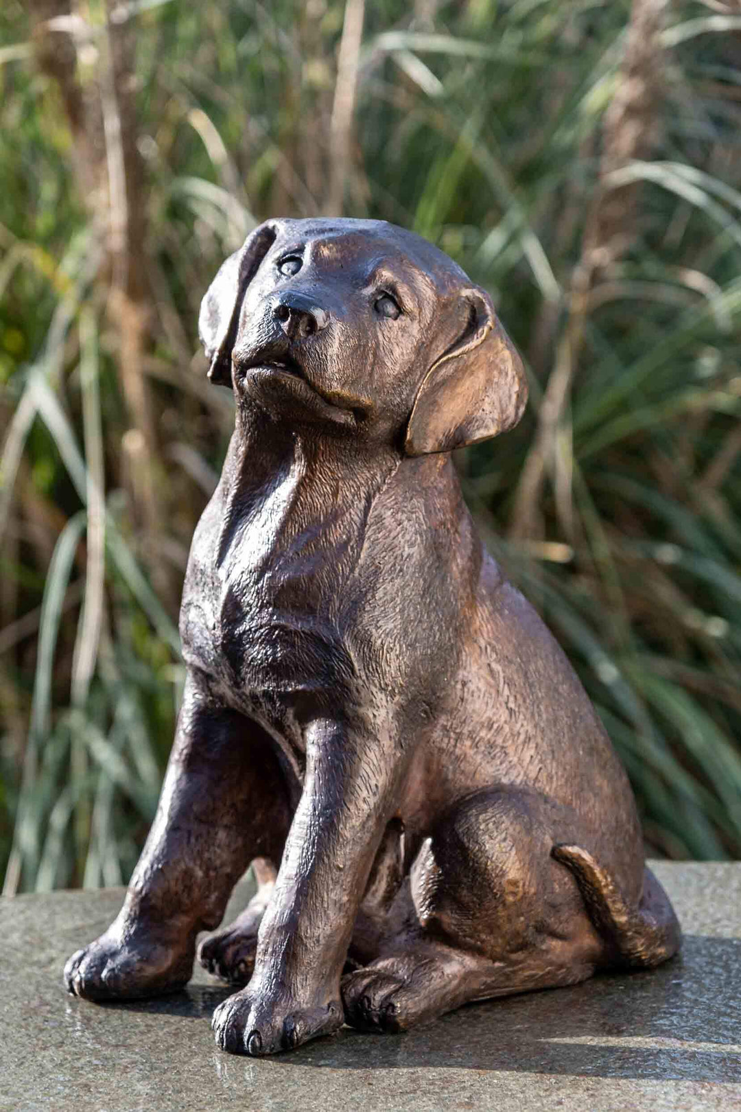 IDYL Bronze-Skulptur Hündchen | 36x18x26 cm | Hunde Tierfigur aus Bronze handgefertigt |Gartenskulpt