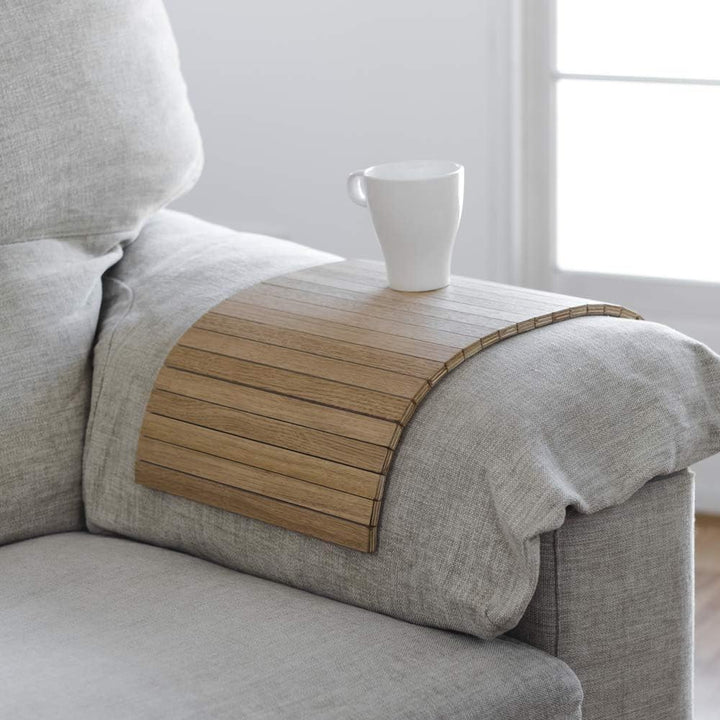 Tablett anpassbar an die Armlehne des Sofas, Sessels oder Sessels, zusammenklappbar, tragbar, bietet