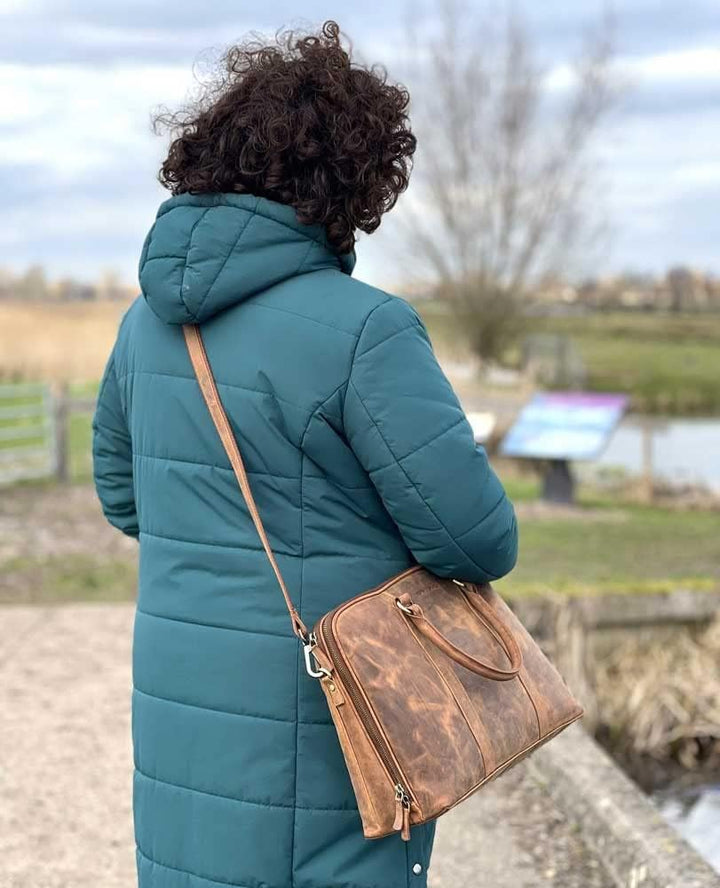 More Than Hip Hazel Laptoptasche 15,6 Zoll - Damen Arbeitstasche aus Vintage Öko Leder Aktentasche f