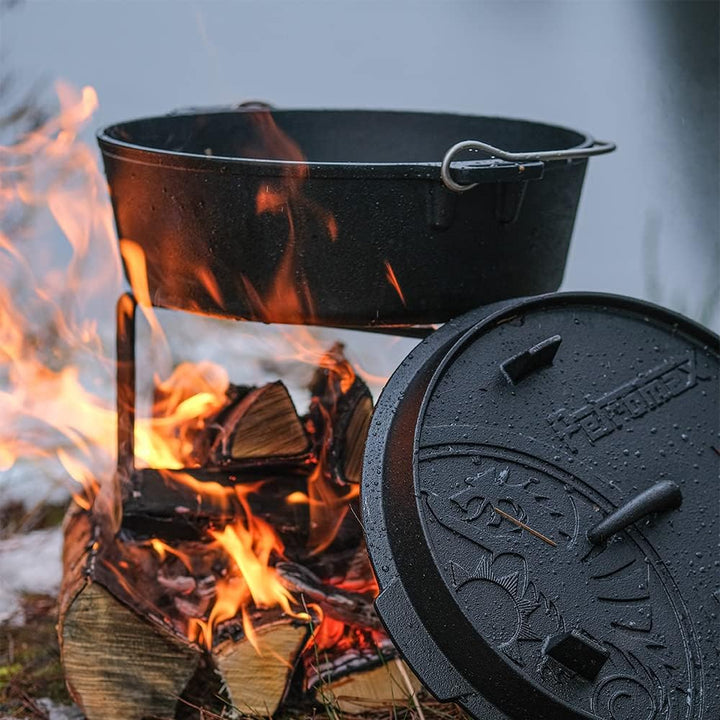 Petromax Feuertopf (Dutch Oven) Set´s (FT6, mit Standfüssen) | Original Gusseisen | mit Deckelheber