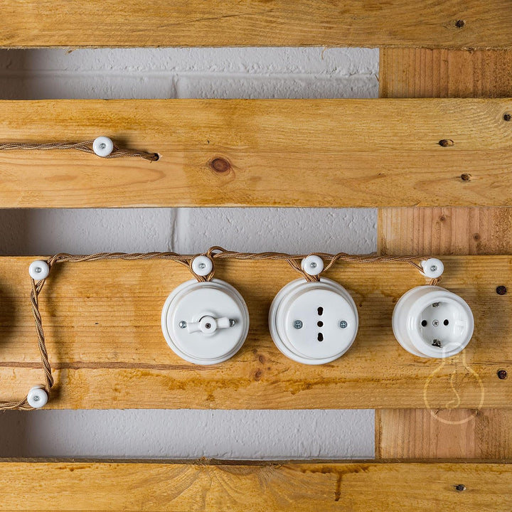 AMARCORDS - 5 Rosetten aus Porzellan für Pendelleuchten mit farbig gewölbten Keramikgehäusen CORTEN