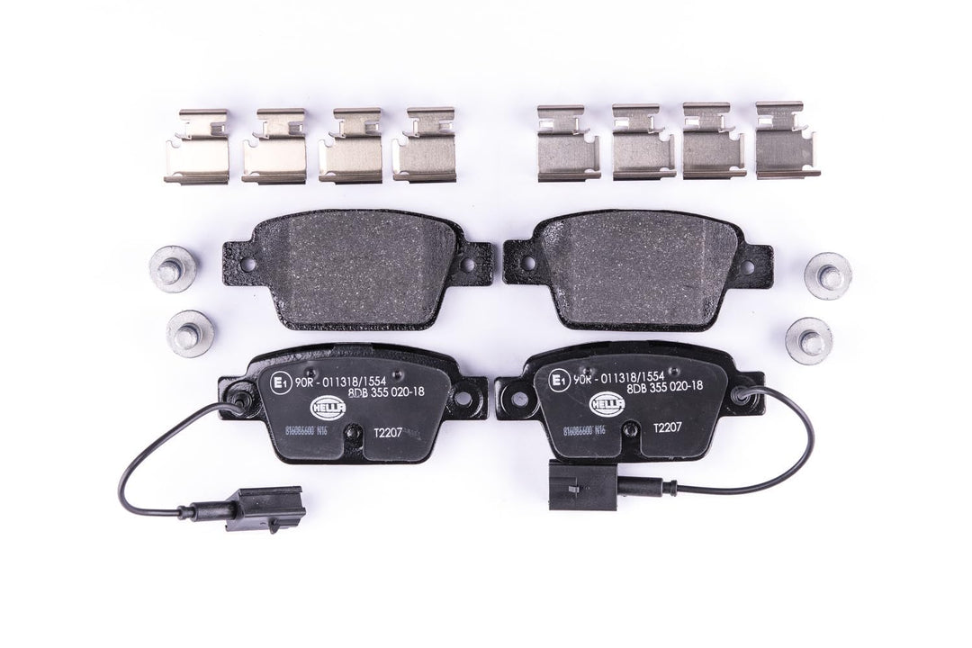 HELLA PAGID 8DB 355 020-181 Bremsbelagsatz - T2207 - Dicke/Stärke: 17.2mm - Bremssystem: Bosch - mit