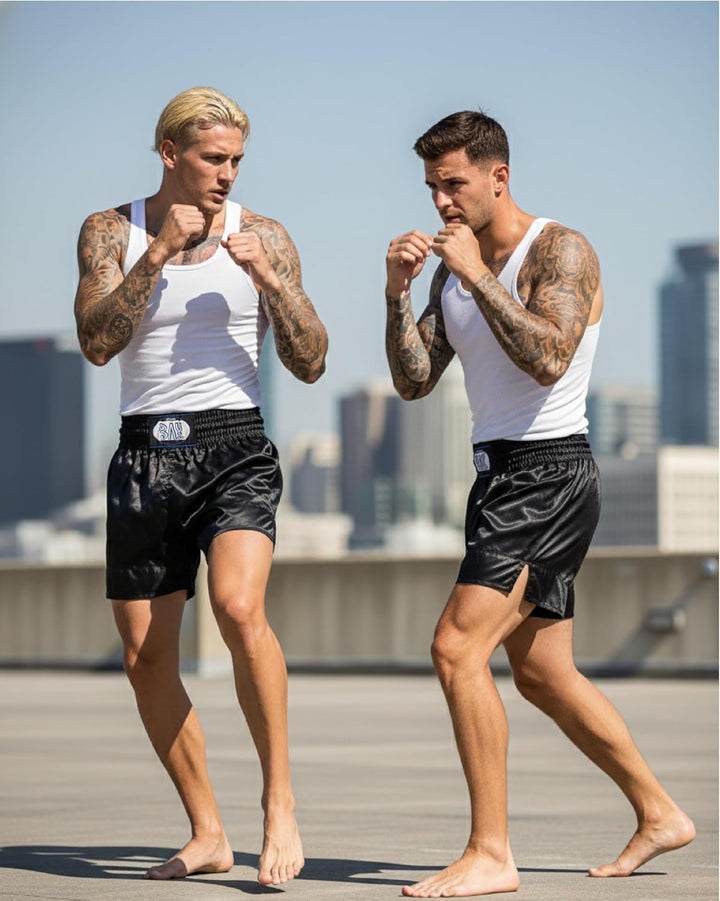 BAY® "REMY Uni schwarz Black, Thaiboxhose, Thaiboxshort, MMA Hose Short Thaiboxen Muay Thai, Satin,