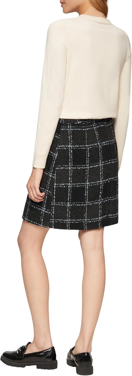 Kurzer Bouclé-Rock mit Musterung 34 99n5, 34 99n5