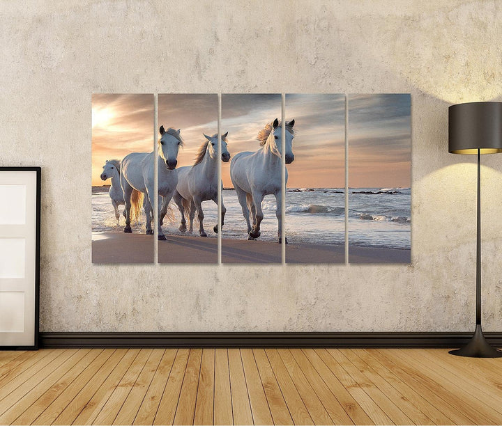 islandburner Bild auf Leinwand Weisse Pferde Camargue Frankreich Herde Bilder Wandbilder Poster Lein