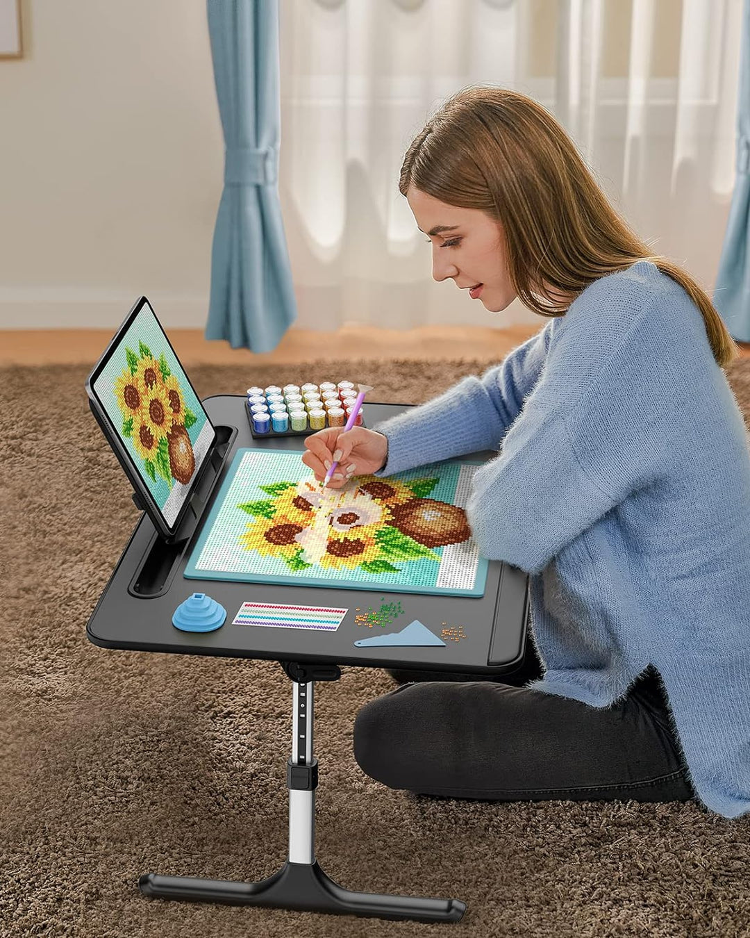 Tisch Bett Laptoptisch, SAIJI Bett Tisch mit LED Lampe, Höhen Winkel verstellbar, mit Buchständer, S